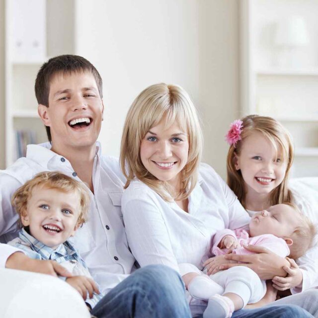 https://seufzerweg24.de/wp-content/uploads/2016/05/neighborhood-2-640x640.jpg